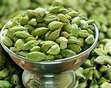 Chhoti Elaichi (छोटी इलायची) - Green Cardamom